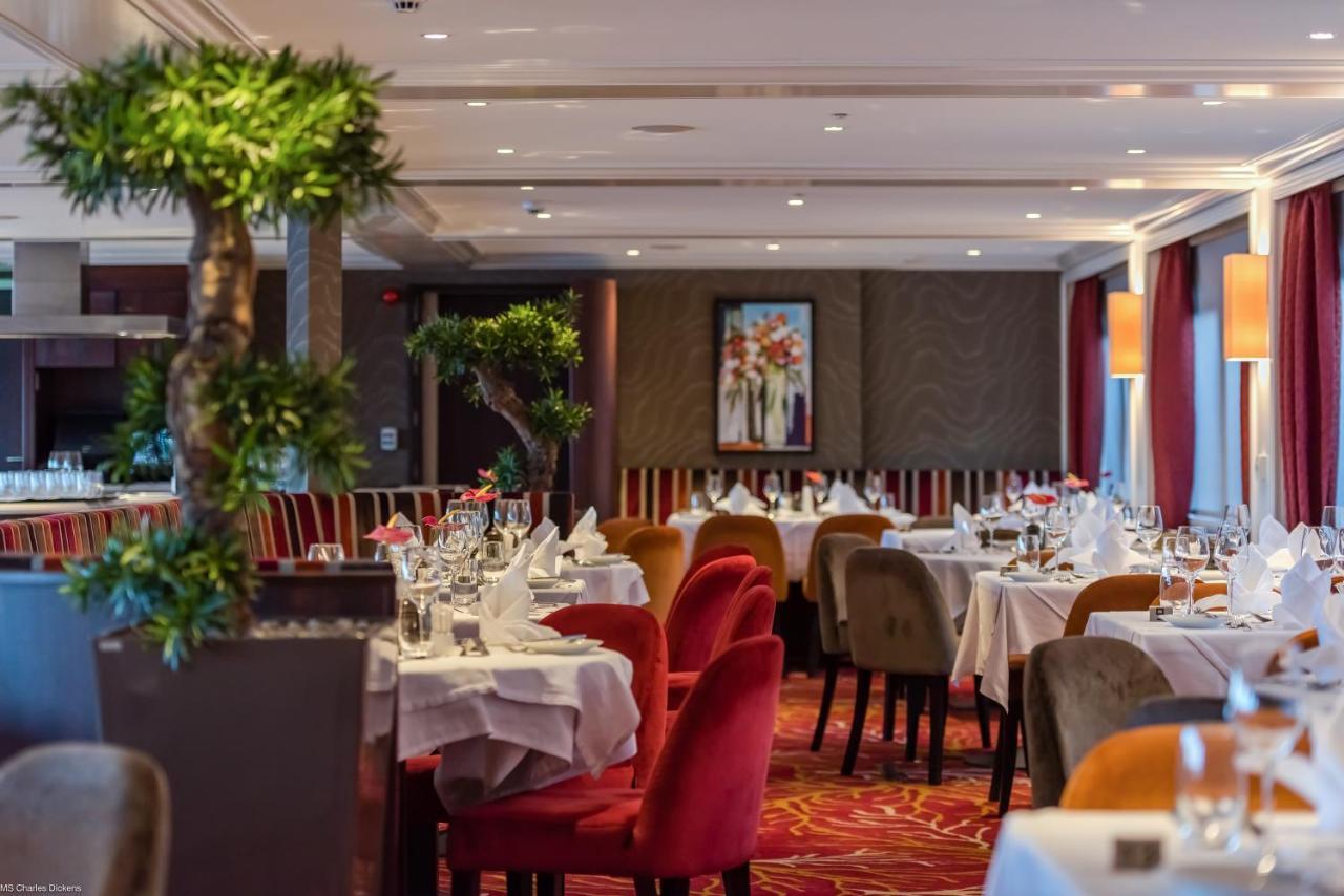 Select Ms Charles Dickens Neuss Hotel Exterior photo